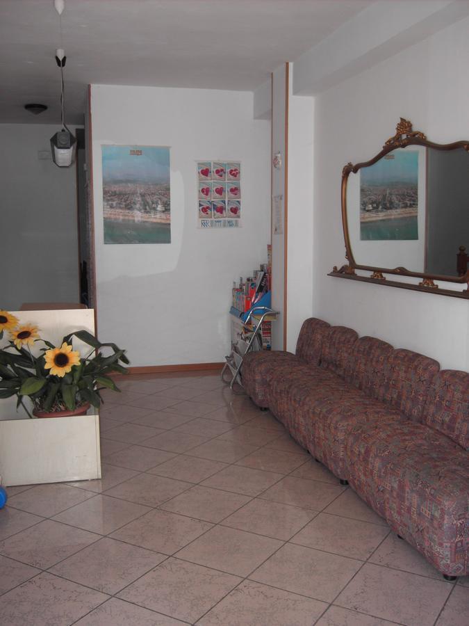 Residence Monaco Appartamenti Rimini Exterior photo